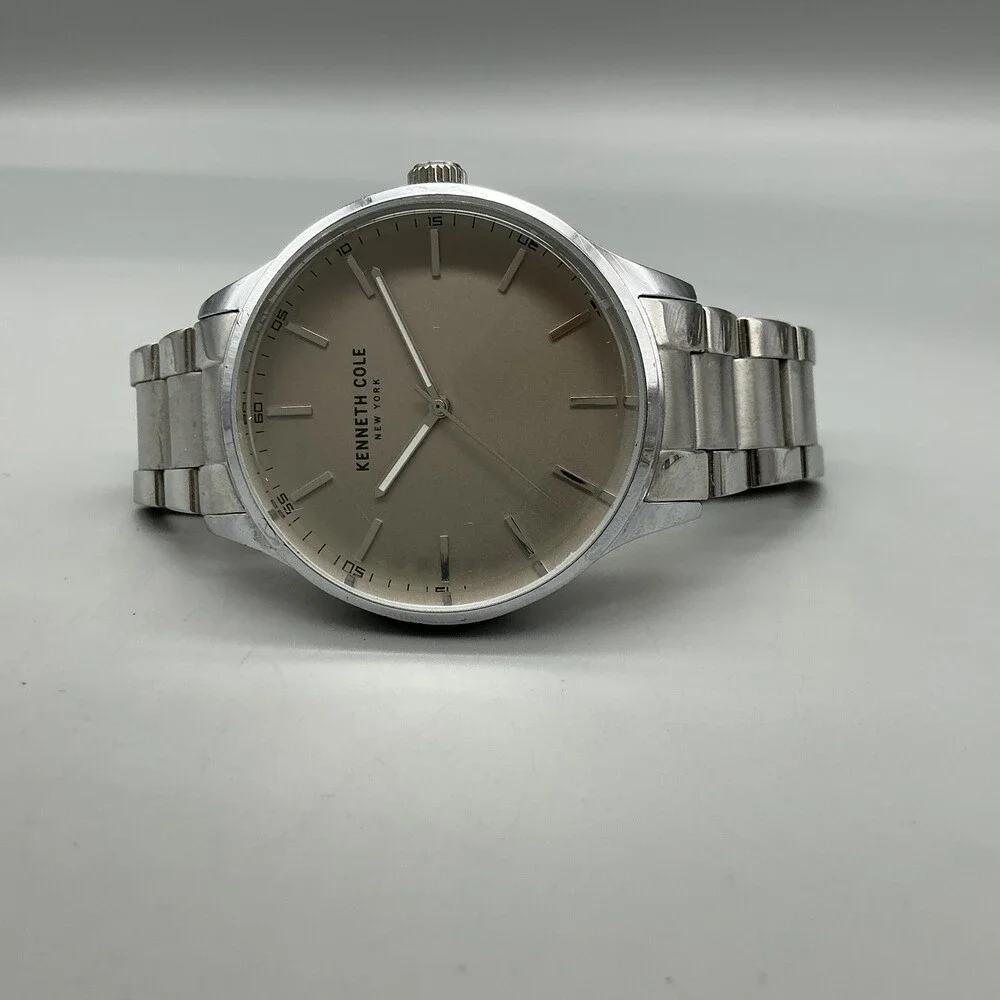 Kenneth Cole see photos